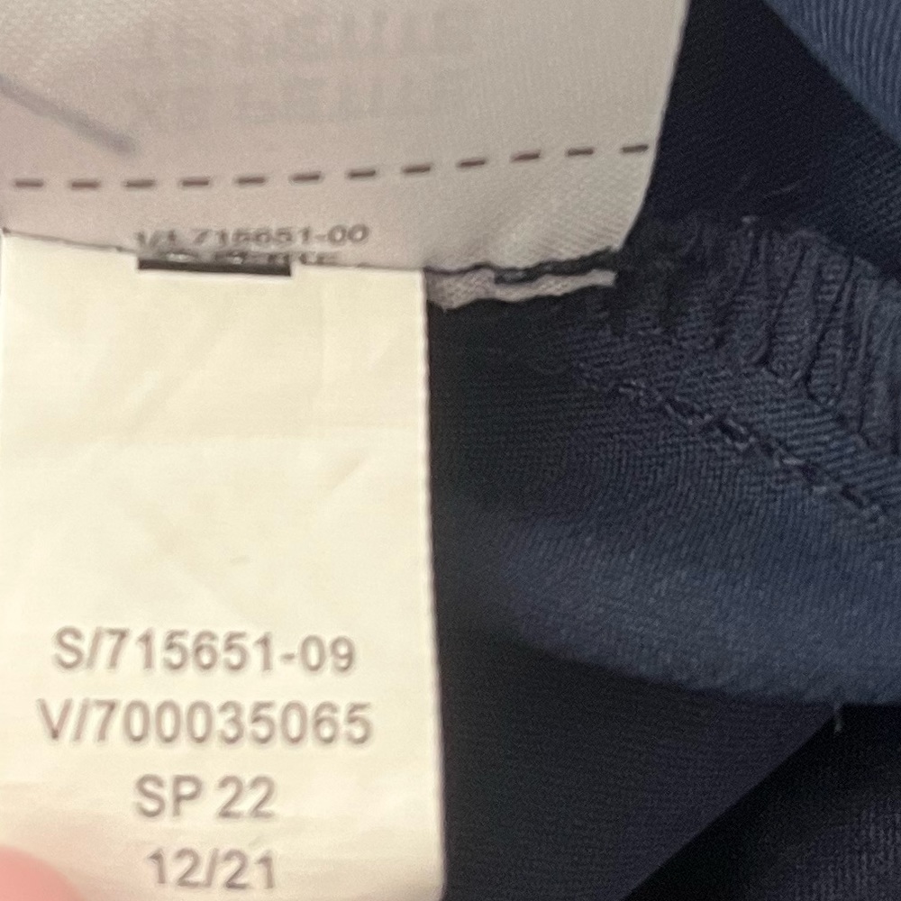 Banana Republic Satin Classic Shirt Preppy Navy - Picture 7 of 7